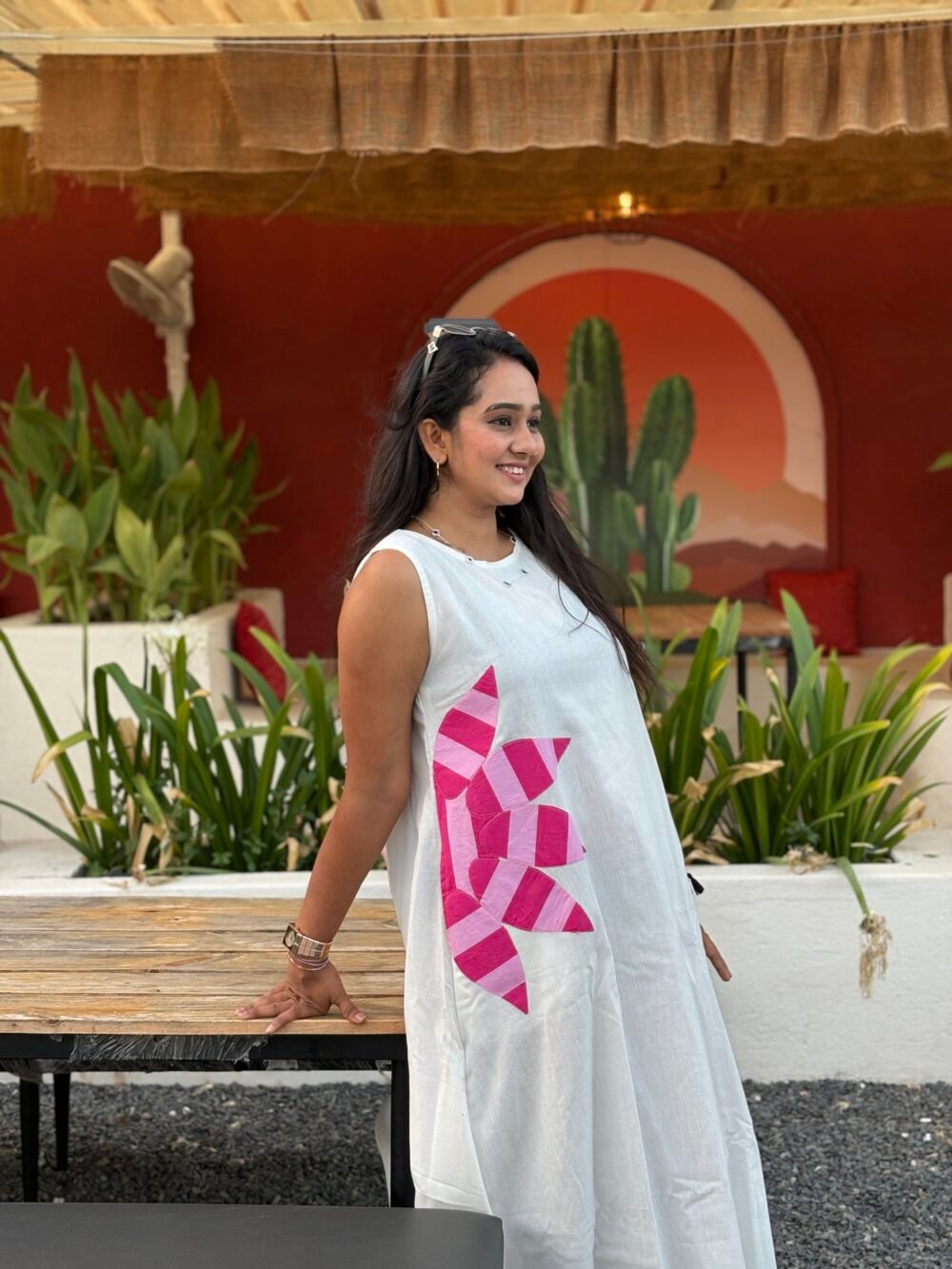 WHITE APPLIQUE TUNIC DRESS - Image 3